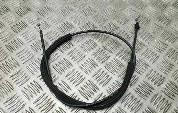 Volkswagen PASSAT B7 Engine bonnet/hood lock release cable 3AA823535