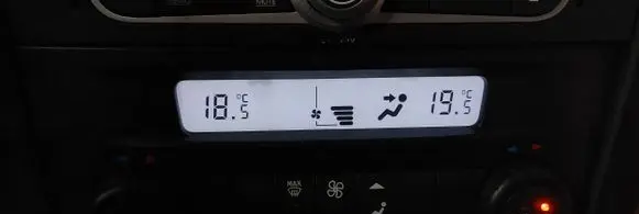 Renault Laguna II Climate control unit 8200575240