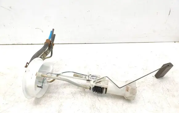 Volkswagen Transporter - Caravelle T4 In-tank fuel pump 701919183B 824395