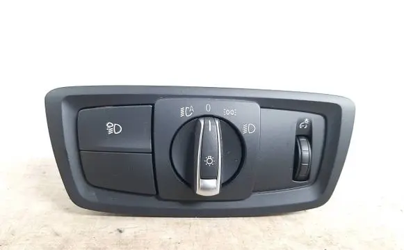 BMW X2 F39 Light switch 9873021 61319873021