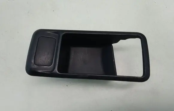 Ford Focus Other front door trim element 3M51226A37ADW