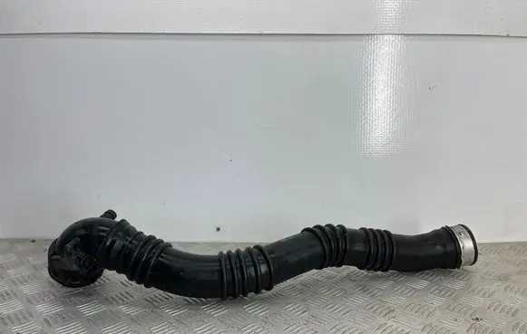 BMW X5 F15 Intercooler hose/pipe 8603096 11279414