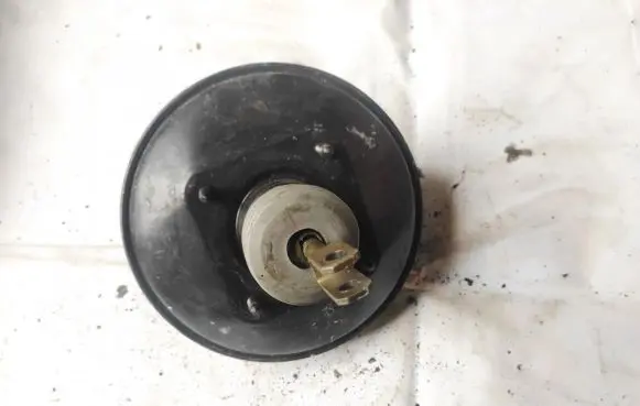 Renault Clio I Brake booster 3773210014 3.7732-1001.4