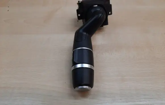 Land Rover Evoque I Wiper control stalk BJ323F973BB