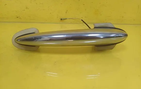 Mini One - Cooper Clubman R55 Front door exterior handle