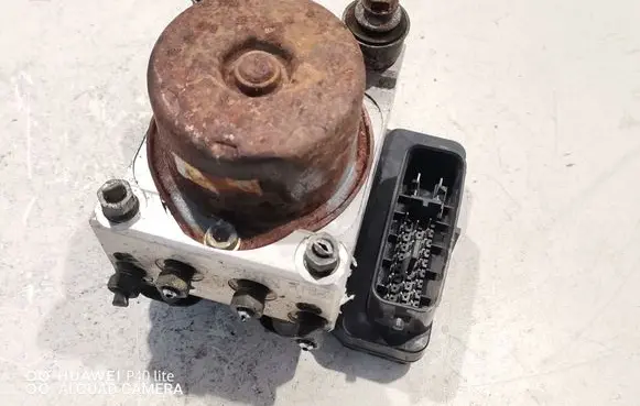 Mazda 6 ABS Pump 2066842