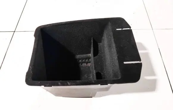 KIA Sorento Glove box 846813e900 84681-3e900