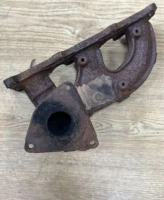 Exhaust manifold