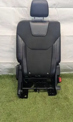 Ford Edge II Rear seat 