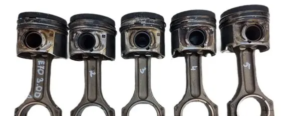 BMW X5 E70 Piston with connecting rod 84L110