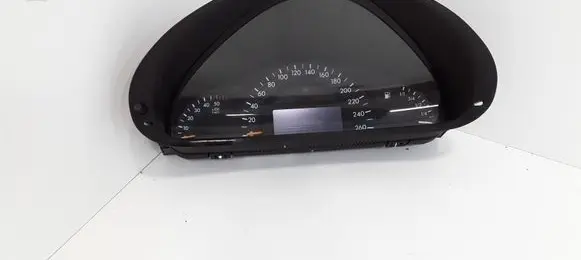 Mercedes-Benz C W203 Speedometer (instrument cluster) A2035401347