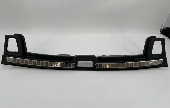 Volvo S90, V90 Trunk/boot sill cover protection 31426115