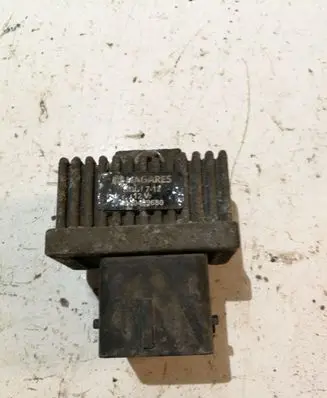 Peugeot Partner Glow plug pre-heat relay 9640469680