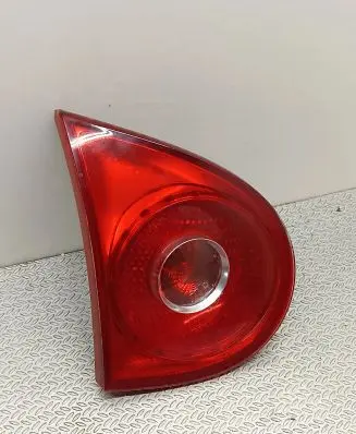 Volkswagen Golf V Tailgate rear/tail lights 285001