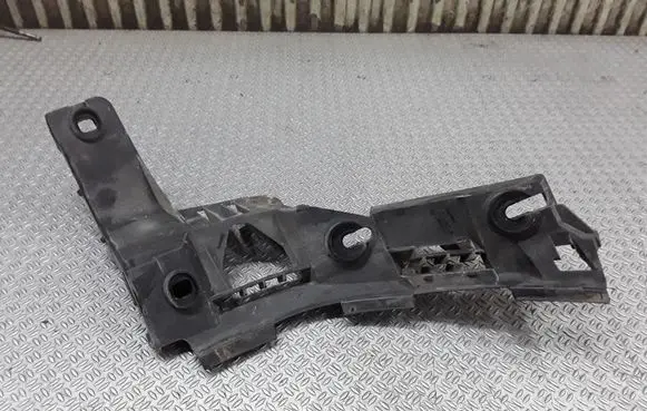 Volkswagen Golf Plus Rear bumper mounting bracket 5M0807394A