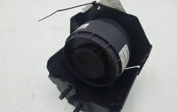 Mercedes-Benz C W204 Alarm system siren A2048705726