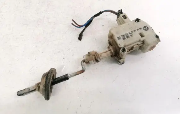 Volkswagen Golf V Central locking motor 1K6810773 3B0959782A