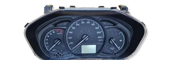 Toyota Yaris Speedometer (instrument cluster) 83800F5760