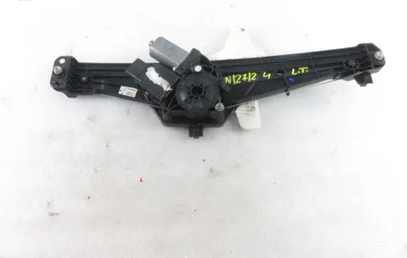 Peugeot 5008 Rear door window regulator with motor 9812643180