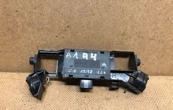 Audi A4 S4 B5 8D Alarm movement detector/sensor 8D0951178