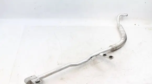 Air conditioning (A/C) pipe/hose