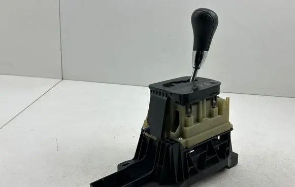 Gear shifter/selector