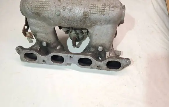 Toyota Prius (NHW20) Intake manifold 1NZFXE 8945230150 6B17