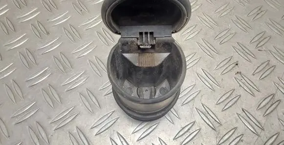 Ashtray (front)