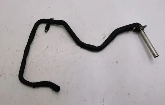Mercedes-Benz A W168 Breather hose/pipe A6680181482