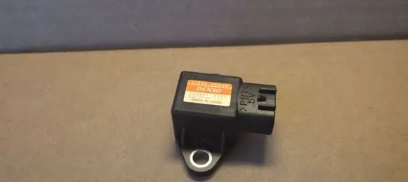 Renault Koleos II Air pressure sensor 1049910951