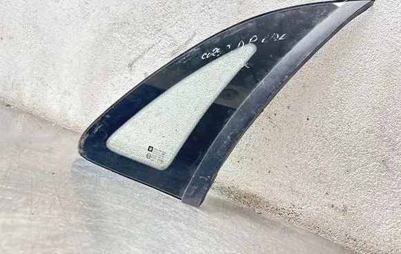 Opel Corsa D Rear vent window glass DOT24AS2M68 43R00048 7096