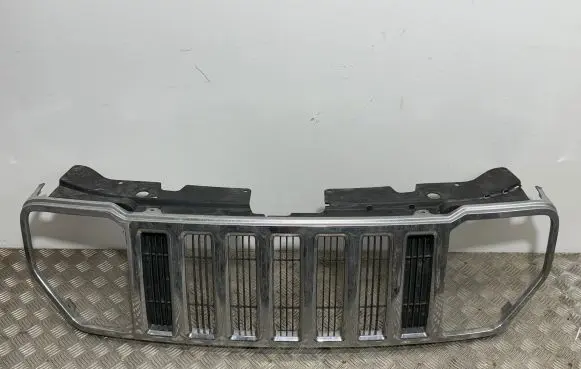 Jeep Cherokee IV KK Front grill 55157218AB 5KH10TRMAB