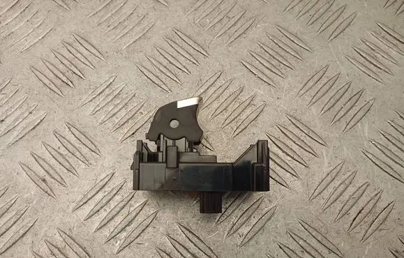 Lexus NX Electric window control switch 193299