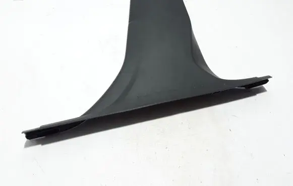 Volvo V40 (B) pillar trim (bottom) 31426636