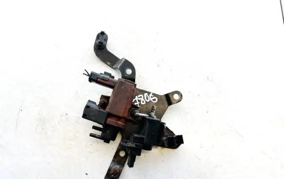 Ford Kuga I Turbo solenoid valve