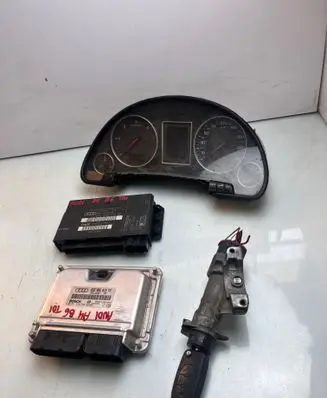 Audi A4 S4 B6 8E 8H Engine control unit/module 038906019FP 28SA5353 0281010729