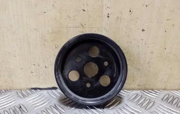 KIA Sportage Water pump pulley 