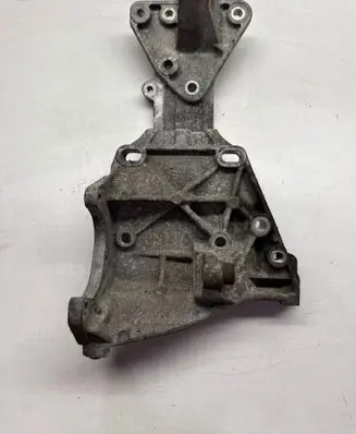Volvo XC60 Generator/alternator bracket 31316673