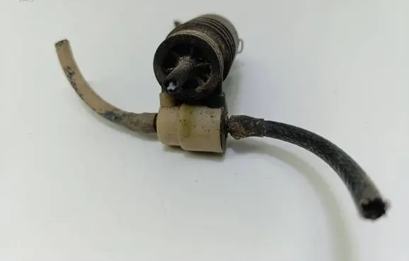 Opel Zafira A Windscreen/windshield washer pump