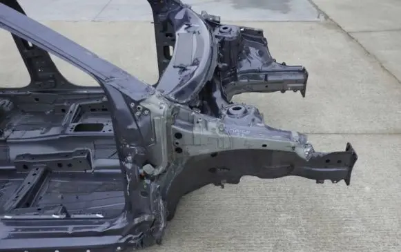 Front quarter panel