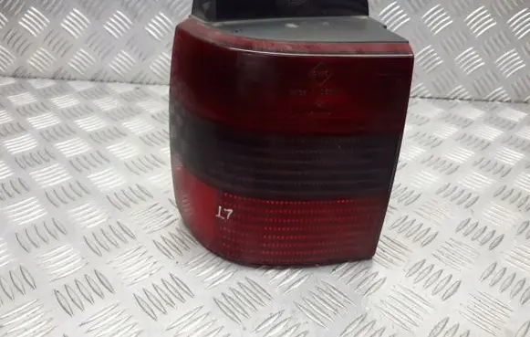 Volkswagen PASSAT B4 Rear/tail lights 3A9945257