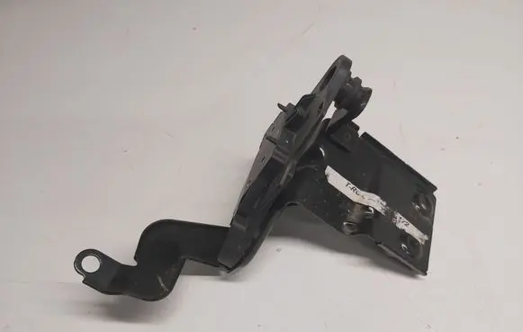 Volkswagen T-Roc ABS pump bracket 5Q1614235E