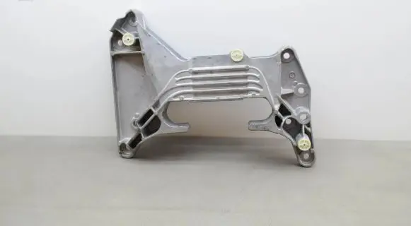 BMW X3 G01 Gearbox mounting bracket 9485330