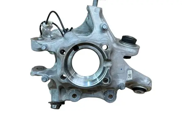 BMW 7 G11 G12 Rear wheel hub spindle/knuckle 6865661 33306865661