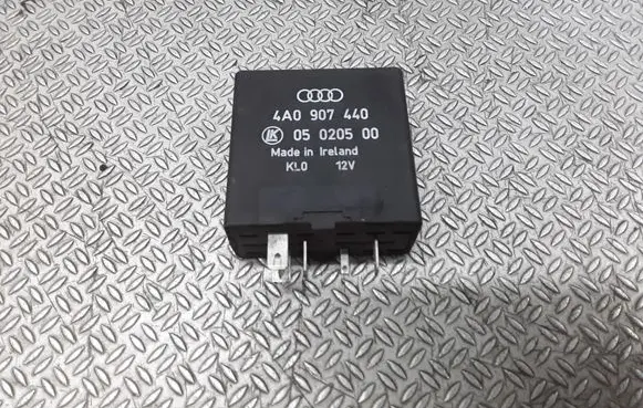 Seat Alhambra (Mk1) Other relay 4A0907440