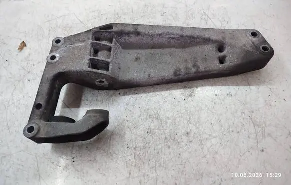 BMW X4 F26 Gearbox mounting bracket 6786567