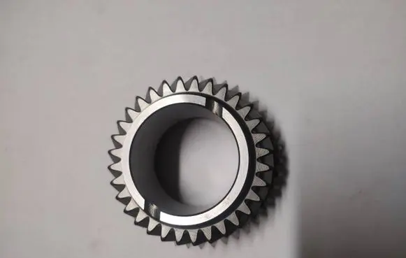 Volkswagen Transporter - Caravelle T4 Fifth/5th gear pinion 02G311158G
