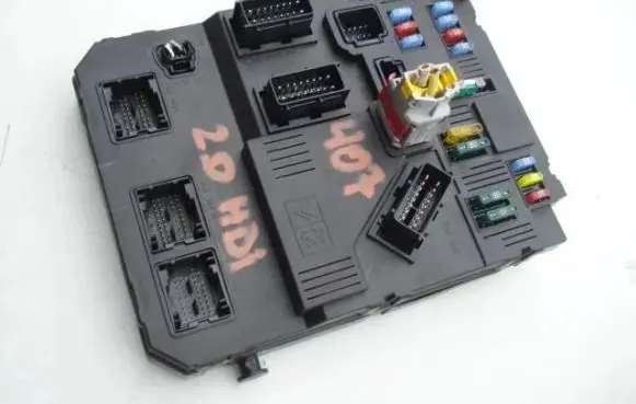Peugeot 407 Fuse box set