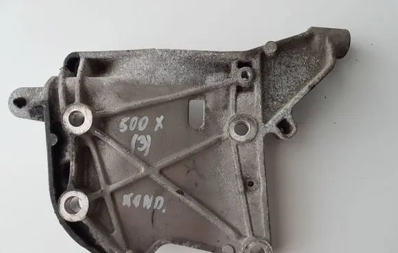 Fiat 500X A/C compressor mount bracket 00552717320