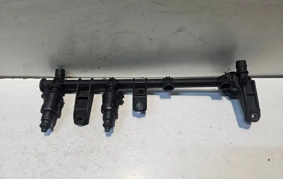 Renault Scenic I Fuel main line pipe 7700864726 866313